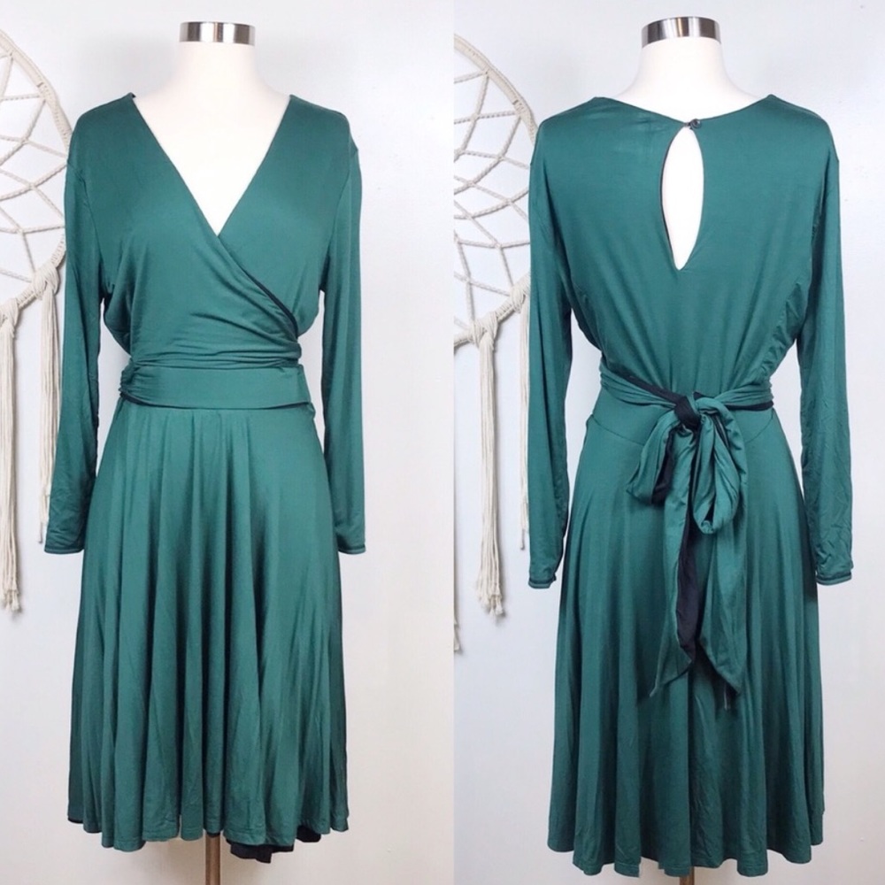 Betaband Firi Reversible Wrap Dress